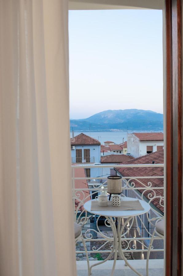 Leone Suites Nafpaktos Exterior foto